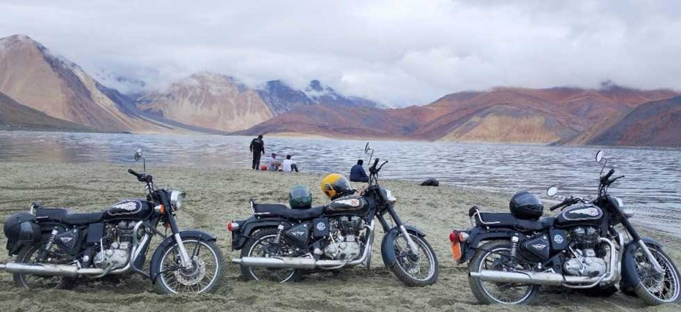 Adventure tour on Motorcycle