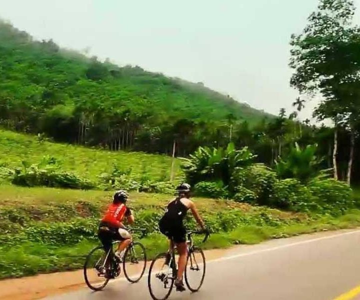 kerala-cycling-tour-900X600